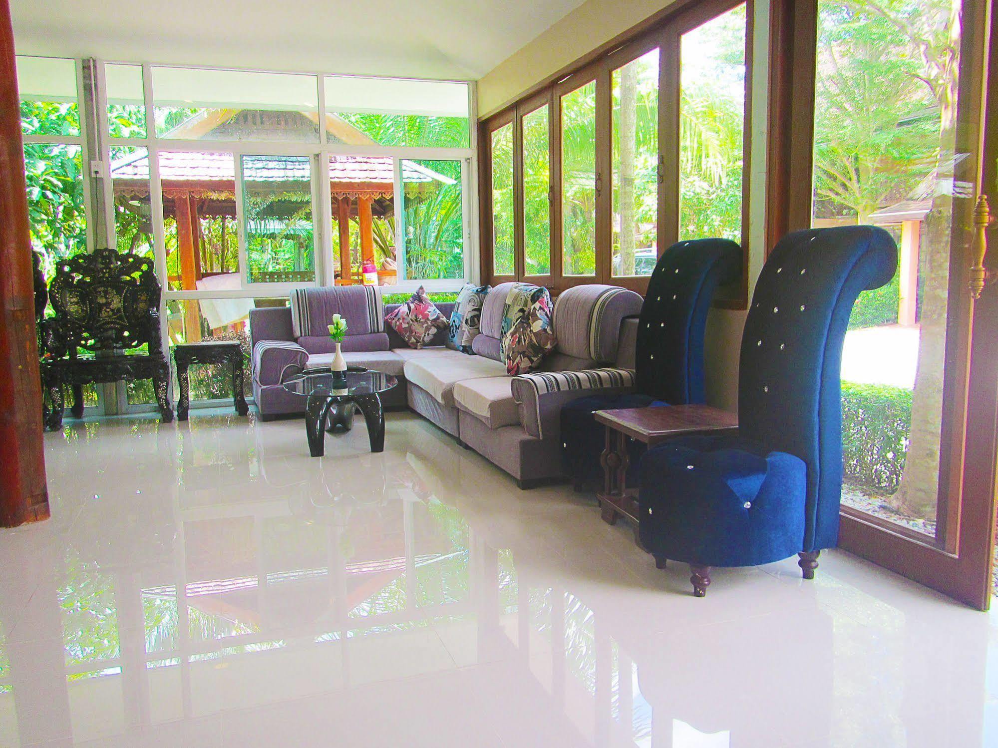Yuwadee Resort Chalong Exterior photo